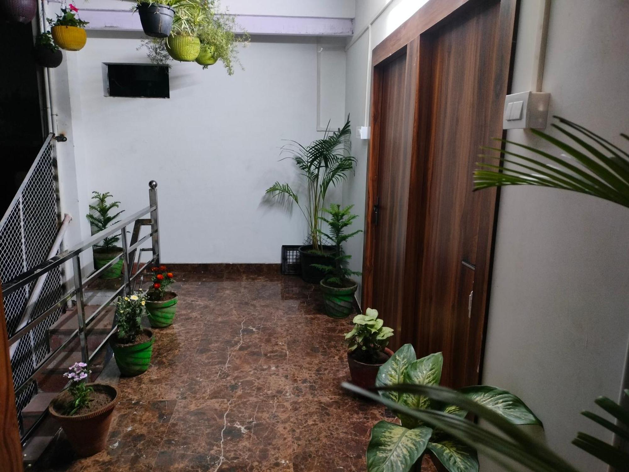 Kishan Home Stay Mathura Exterior foto